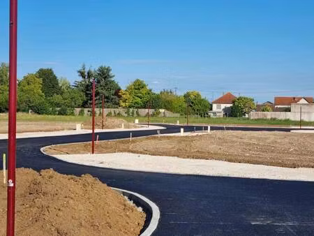 terrain constructible viabilisé à vendre