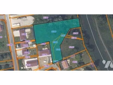 terrain constructible à vendre