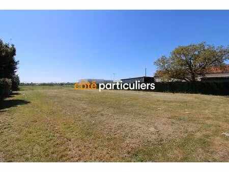 terrain constructible à vendre