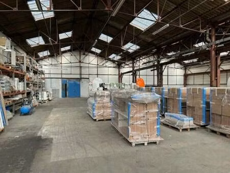 local d'activités à vendre