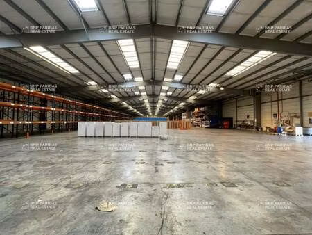 local d'activités à vendre