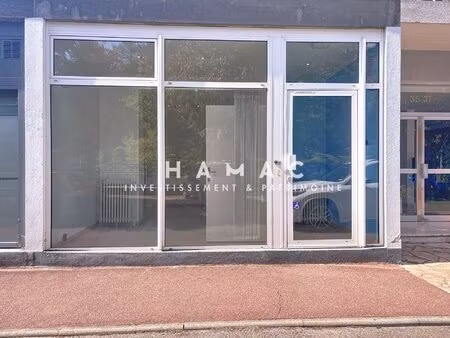 local commercial 59m2