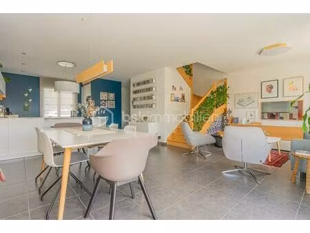 maison de 121 m² à challex