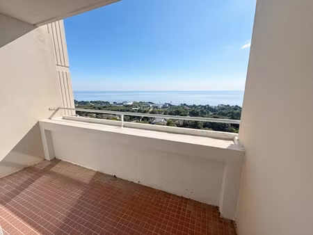 vente appartement 5 pièces 91 m² martigues (13500)