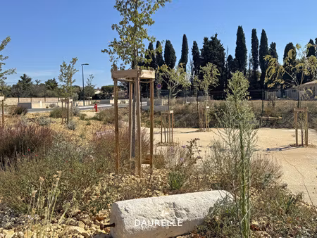 achat terrain 535m² maillane 13910