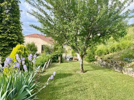 maison individuelle 8 pièce(s) 212 m2