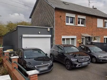 en vente fonds de commerce 96 m² – 158 000 € |maubeuge