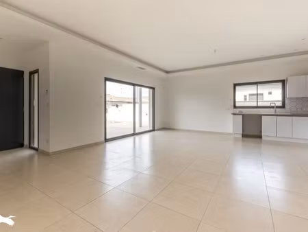 vente maison 4 pièces 95 m² à bassan (34290)  332 900 €