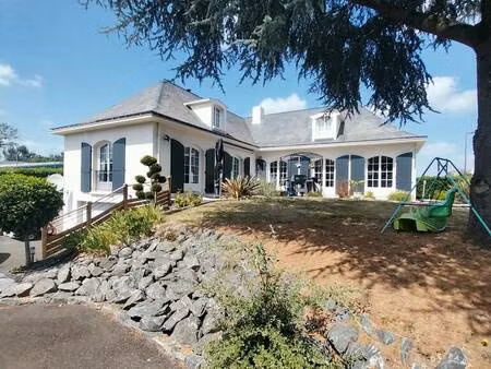 la pommeraye (49620)