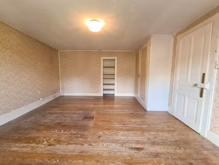 vente maison 8 pièces 220 m² l’isle-sur-le-doubs (25250)