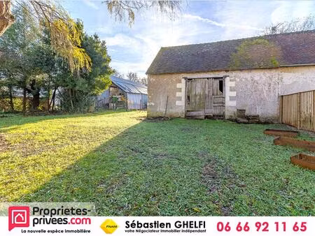 grange d'environ 45 m² avec terrain constructible d'environ 571 m²