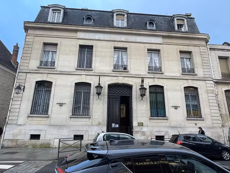 locaux commerciaux / bureaux - provins