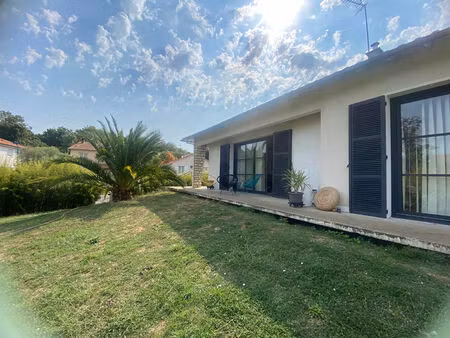 maison bessines 5 pièces -157 m2