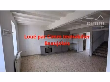 louée par cimm immobilier beaujolais les cheres maison 3 grandes chambres
