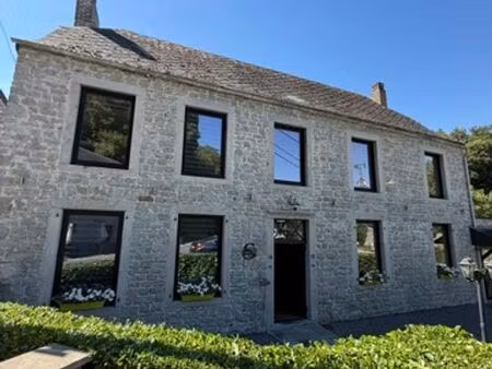 villa 7 chambres. charmant village de mozet  wallonie