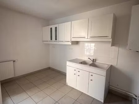 location appartement 3 pièces 63 m² à francheville (69340)