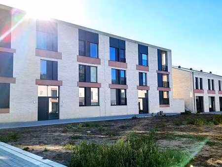 appartement à louer à stene € 950 (ldbt5) | zimmo