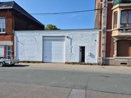 marcinelle (charleroi sud) - entrepôt de 196m² à louer