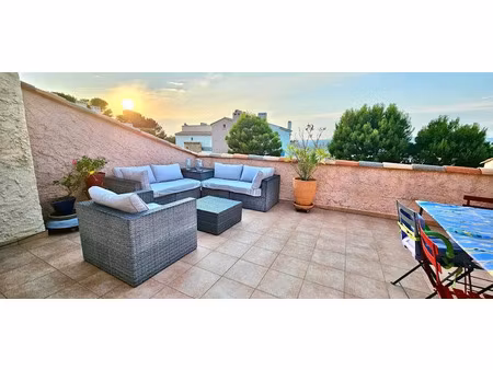 vente appartement 4 pièces 85 m² à saint-cyr-sur-mer (83270)  455 000 €