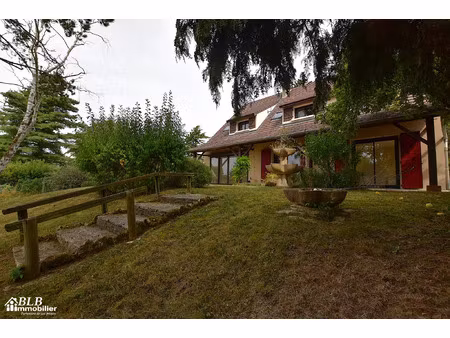 vente maison 8 pièces 220 m² cernay-la-ville (78720)