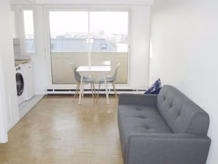 location appartement paris 18eme arrondissement  25m² 1 pièce 995.67€ avec balcon