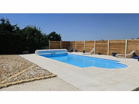 vente maison la lande de pomerol  148m² 5 pièces 263 000€ avec piscine