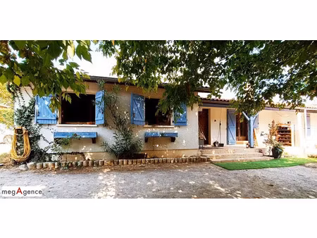 vente maison 5 pièces 103 m² à le tourne (33550)  267 000 €