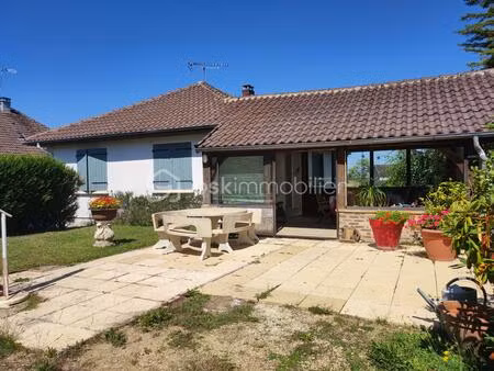 maison de 210 m² à neuvy-sautour