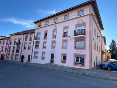 vente locaux professionnels à la côte-saint-andré (38260)  nan €