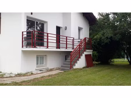 location meublée chambre 1 pièce 12 m² à ustaritz (64480)  500 €