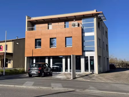 immeuble bureaux standing a vendre langon
