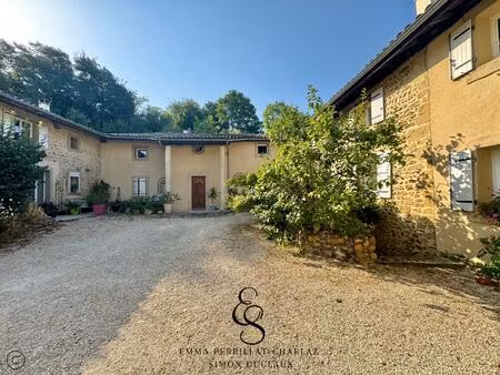 entre histoire et modernité : une ferme d’exception au confort incomparable !