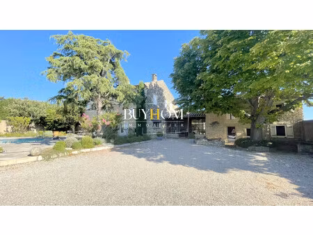 dream' - propriete de 1700 de 305m² habitables avec piscine et