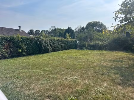 mouxy (limite aix les bains) parcelle de terrain de 500 m2 env viabilisé