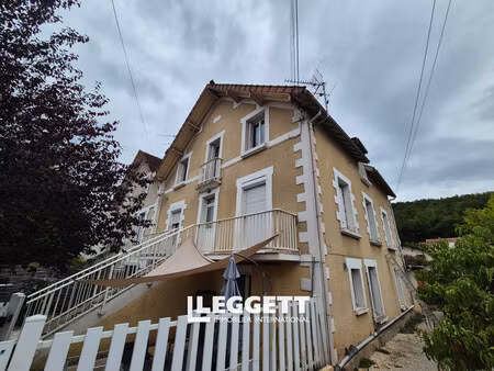 immeuble 20 pièce(s)  trélissac