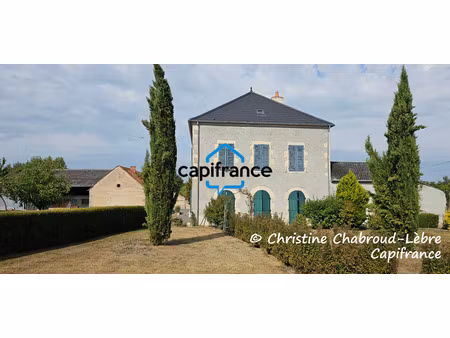 propriété à vendre - 200 m² - 8 pièces à saint-etienne-de-vicq (03)