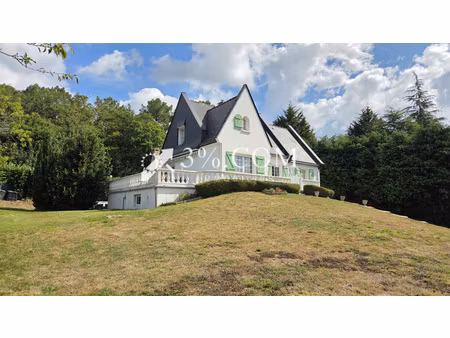 maison familliale avec belle vue dégagée