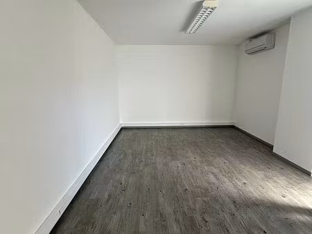 location bureau sorgues 45 m²