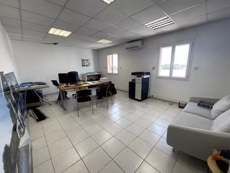 bureaux 0 pièces 62 m² à louer saint-cannat 13760 ? | era immobilier