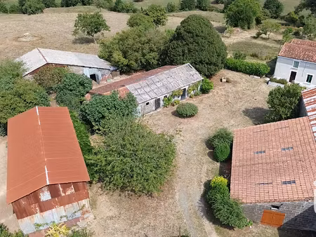 vente maison 6 pièces 156 m² à le tallud (79200)  108 000 €