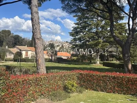 vente maison 5 pièces 130 m² biot (06410)