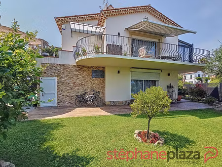vente maison 6 pièces 130 m² mandelieu-la-napoule (06210)