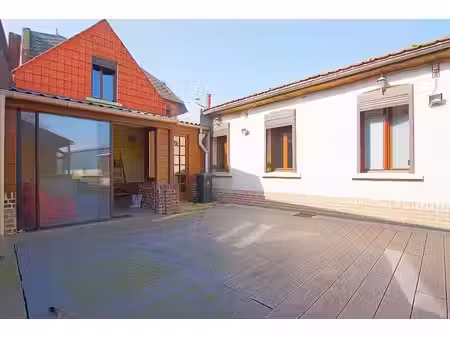 vente maison 7 pièces 148.3 m² à harbonnières (80131)  150 000 €