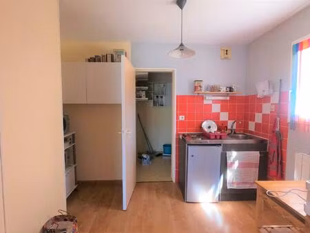 location appartement 2 pièces 51m² poitiers 86000