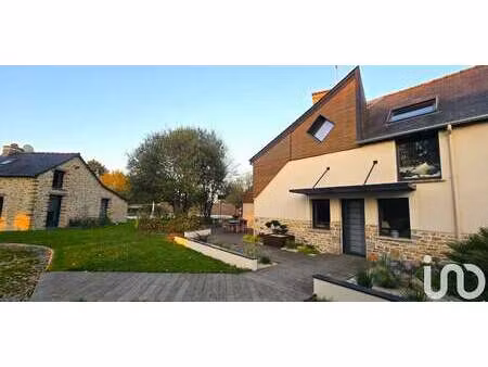 maison avec piscine et terrasse ercé-près-liffré (35)