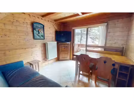 charmant 3 pièces skis aux pieds - résidence avec piscine et spa