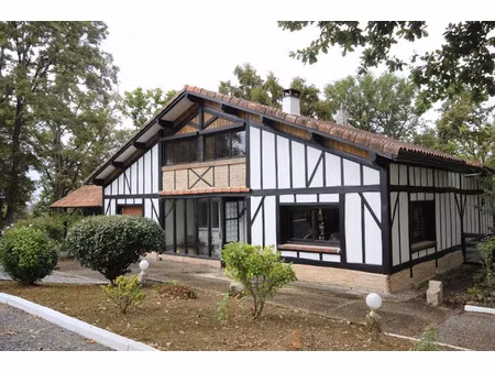 vente maison 4 pièces 162 m² à arzacq-arraziguet (64410)  484 000 €