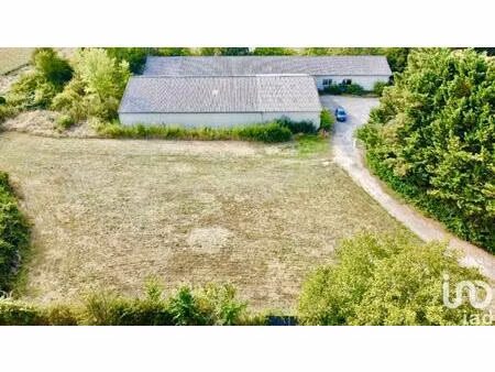 vente local d'activités 1 408 m²