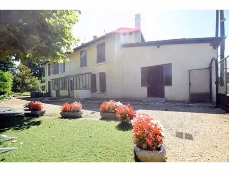 maison de luxe à vendre dans le quartier cornavent