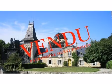 maison de luxe à vendre à cerisy-la-forêt